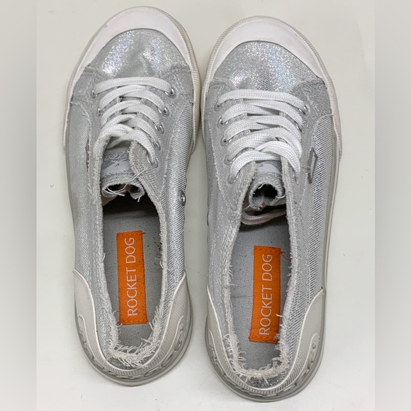 Women's 7.5 Rocket Dog Sparkly Metallic Silver Rubber Toe Lace Up Sneakers - Picture 6 of 16